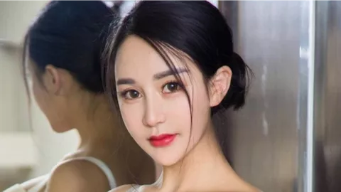 波兰27岁厌食症女孩去世