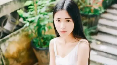 淑柔你的桥要挤塌了