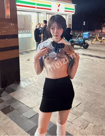 白嫩诱人