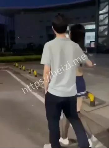 情侣偷情