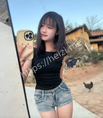黑丝翘臀