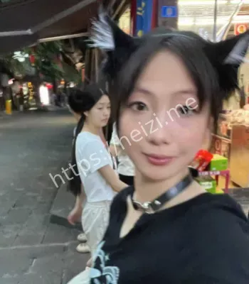 东风中学