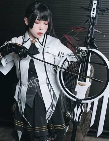 暗黑系嫩妹