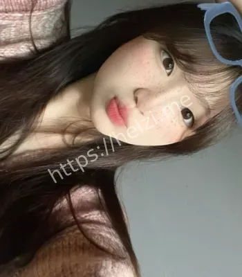 杨欣欣