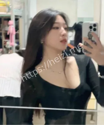 梁婧雯