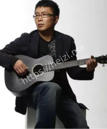 两只蝴蝶