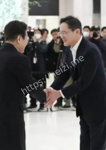 李在明与韩国五大财阀巨头座谈