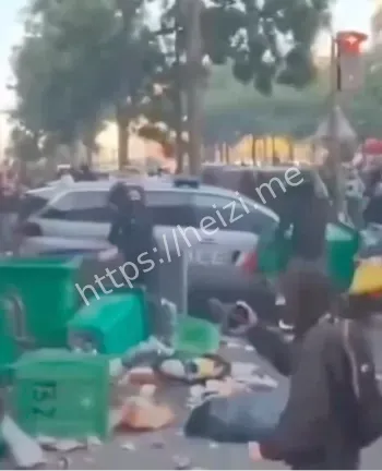 要求马克龙下台