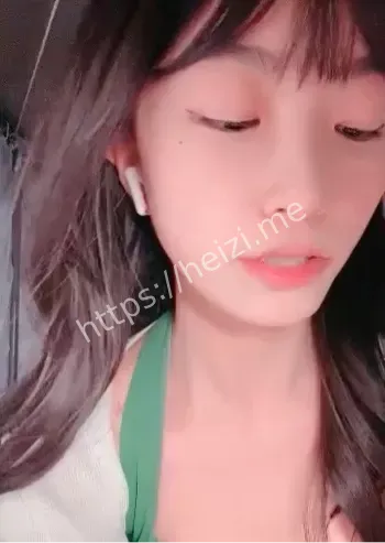 纯情学生妹