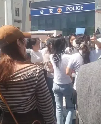教室不足