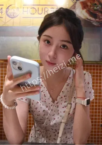 哈尔滨大学校花宋婷