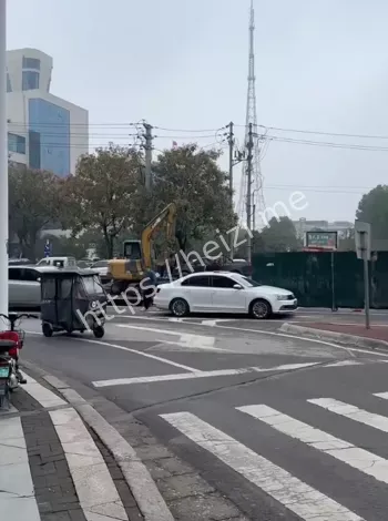 吊车救援