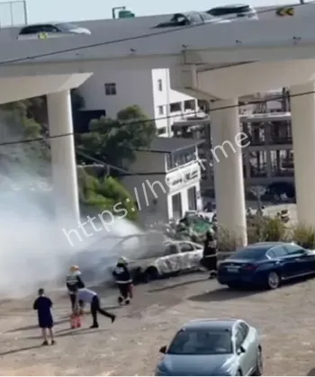 新能源车停车场火灾警示