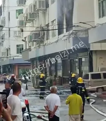 从二楼烧到四楼