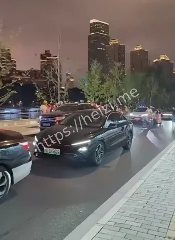 警方神速捞人