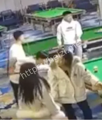 精神小妹生死决斗