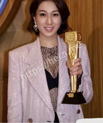 钟嘉欣争三孩抚养权