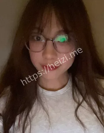 反差美女