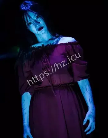 末班车遇无脚鬼乘客