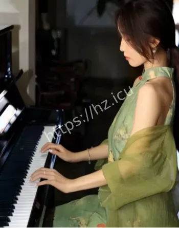 钢琴家教陪酒