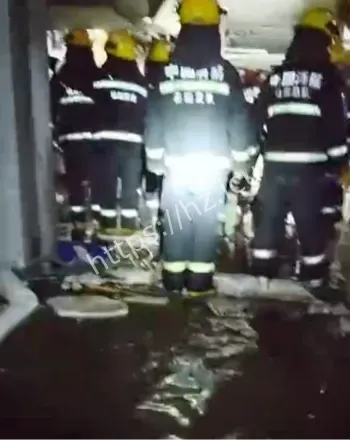 地下室制作鞭炮