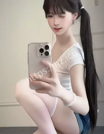 抖音46万粉抽象萝莉