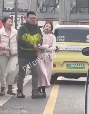 江苏扬州路怒事件