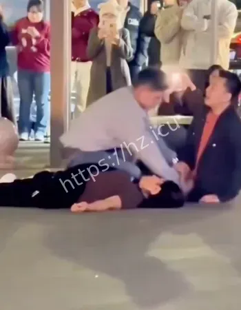 被老婆当场抓包