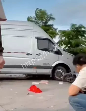 岑溪天桥车祸