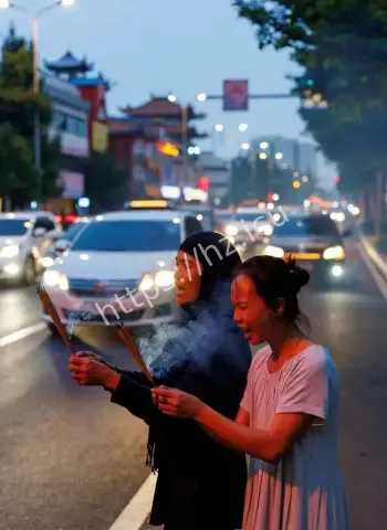 故意开车撞人
