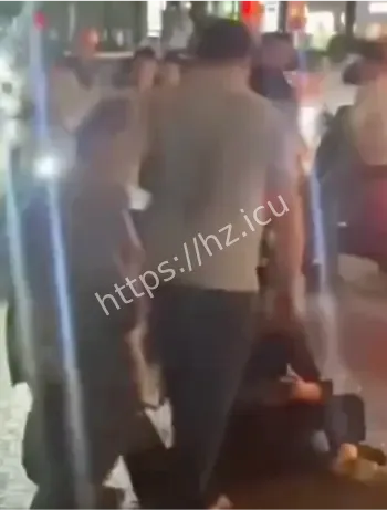 丈夫尴尬躲闪