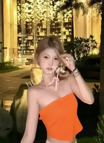 清纯形象崩盘