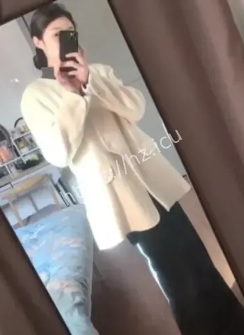 杨玲跟多个情夫私会
