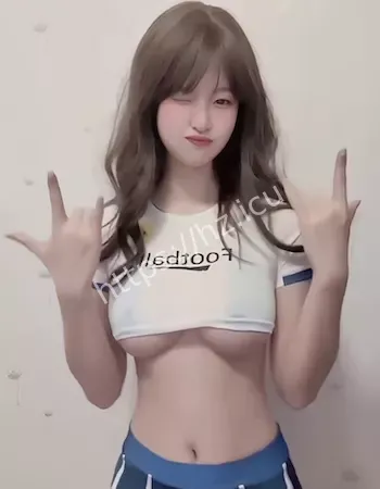 抖音清纯反差网红
