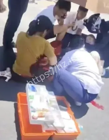 司机伤人后