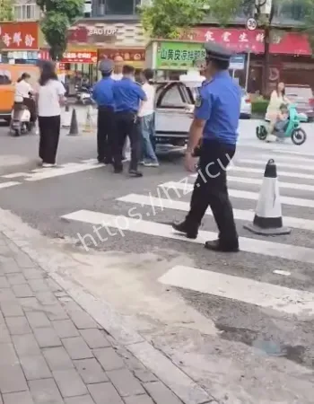 驱赶小贩