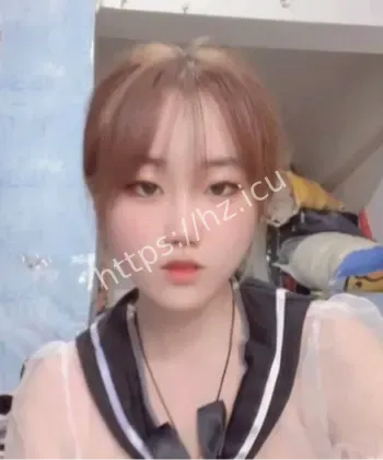 郑州女大学生反差